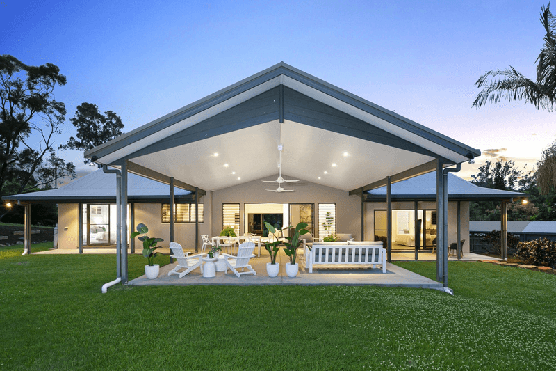 3 Comic Court, MUDGEERABA, QLD 4213