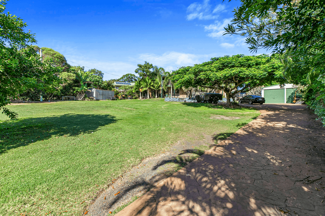 3 Vale Close, CRAIGNISH, QLD 4655