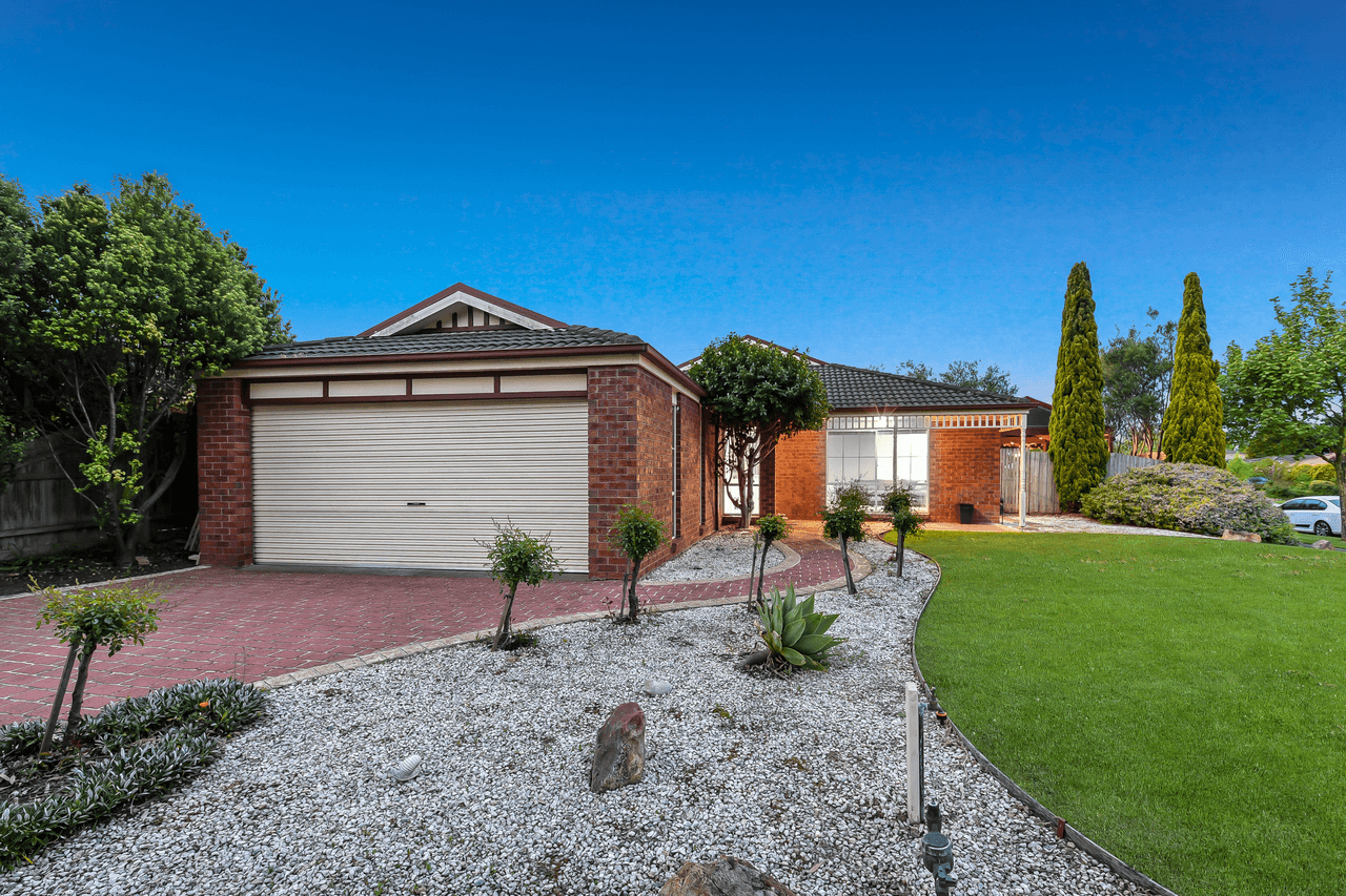 8 Begonia Way, NARRE WARREN SOUTH, VIC 3805