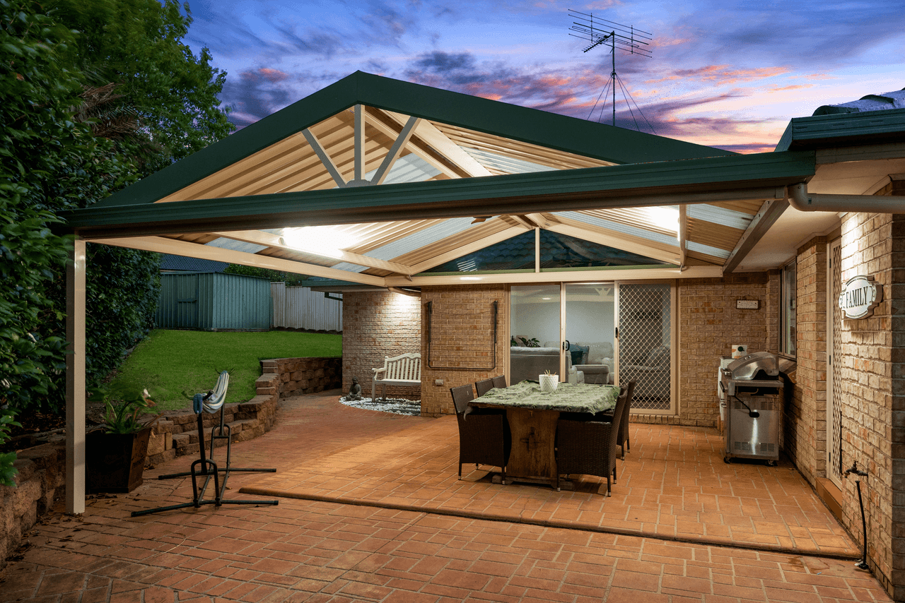 5 Dorrington Place, GLENMORE PARK, NSW 2745