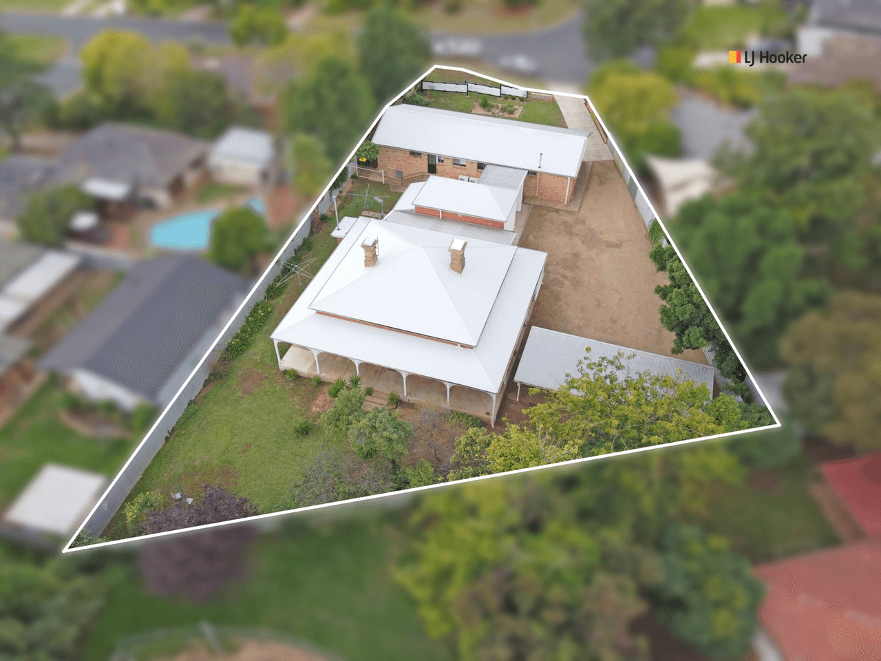 22 Waranga Avenue, MOUNT AUSTIN, NSW 2650