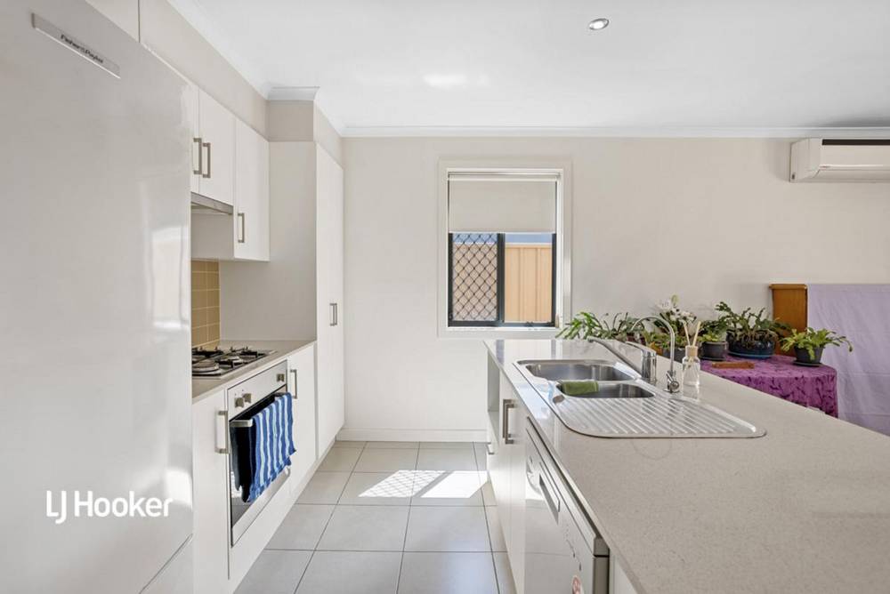 30 Tudor Crescent, SMITHFIELD PLAINS, SA 5114