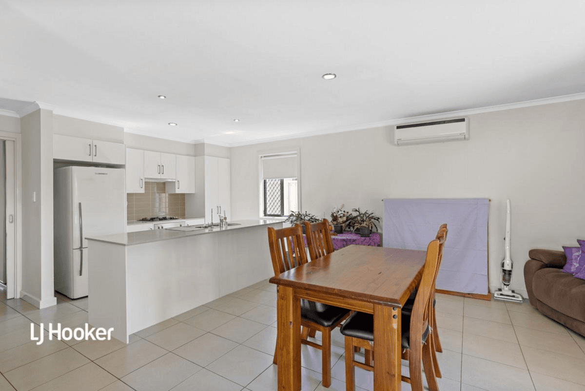 30 Tudor Crescent, SMITHFIELD PLAINS, SA 5114