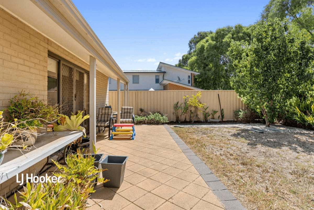 30 Tudor Crescent, SMITHFIELD PLAINS, SA 5114