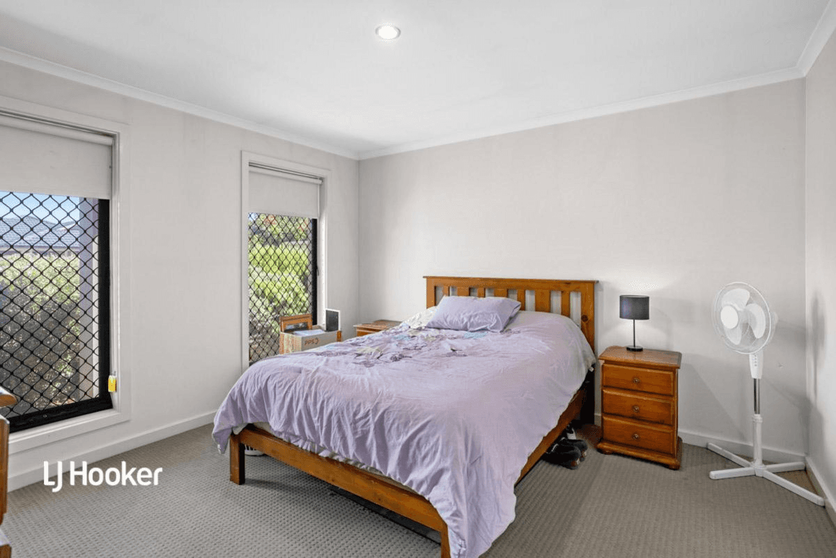 30 Tudor Crescent, SMITHFIELD PLAINS, SA 5114