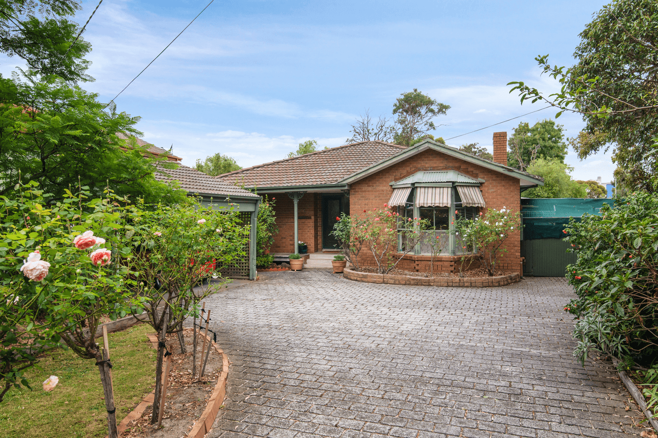 51 Gateshead Drive, WANTIRNA SOUTH, VIC 3152