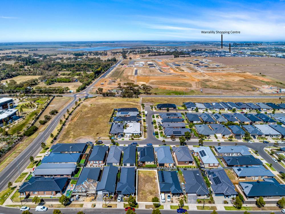 11 Aaron Street, ARMSTRONG CREEK, VIC 3217