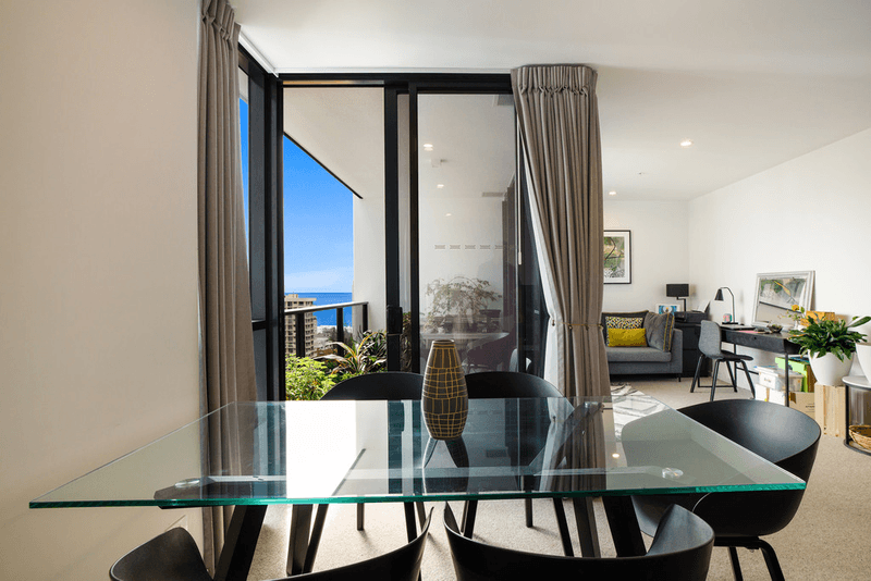 75/31 Queensland Avenue 'Qube', BROADBEACH, QLD 4218