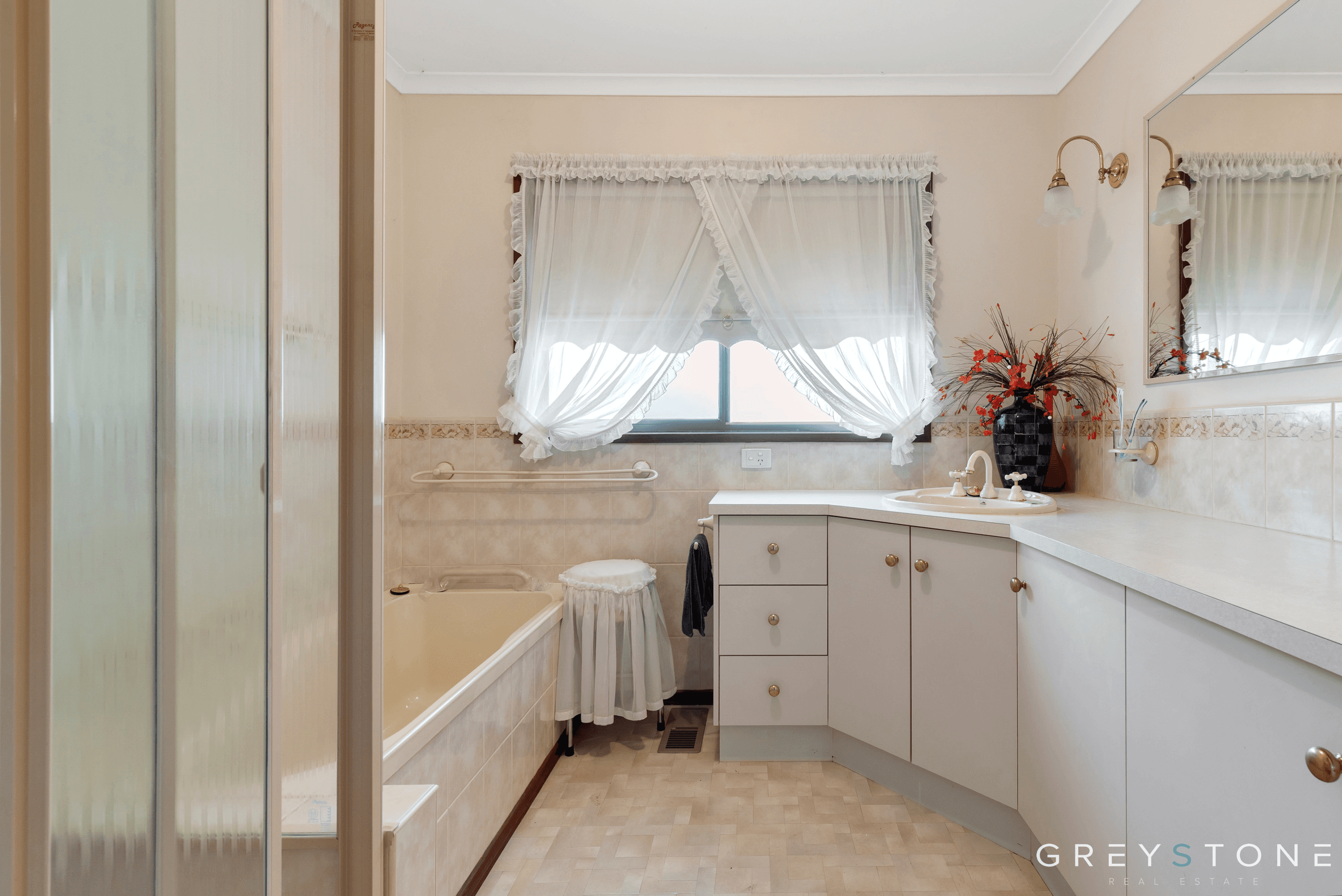 2 Kulpa Court, KURUNJANG, VIC 3337