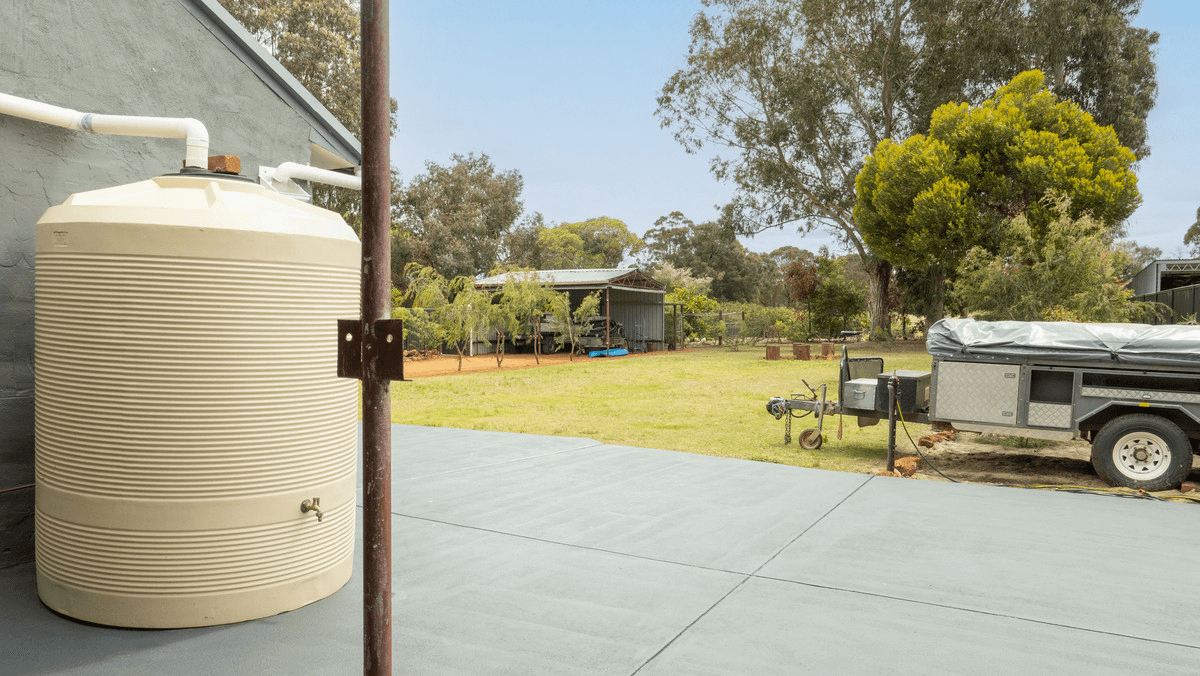 6 EDWARDS Road, Stirling Estate, WA 6271