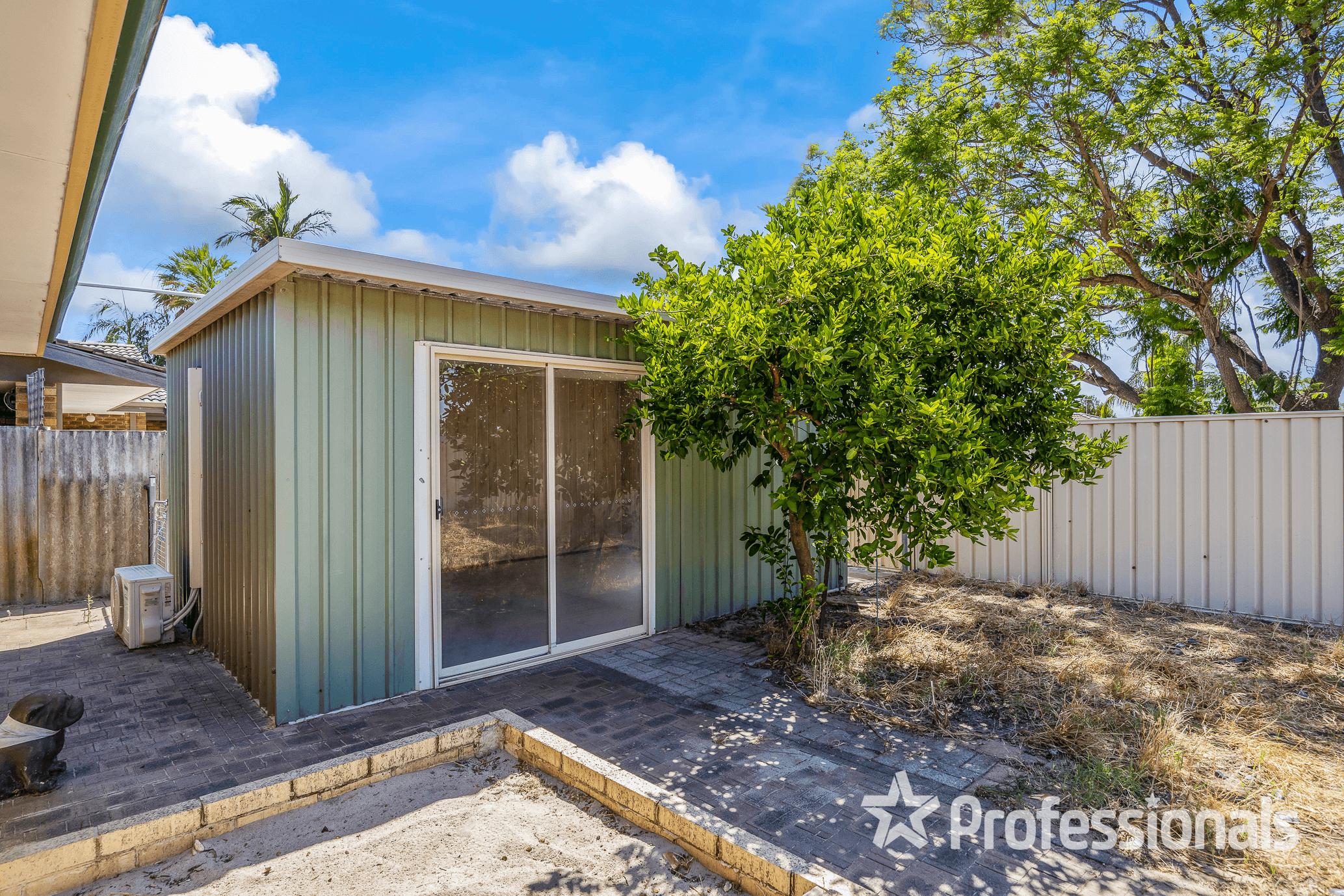 43 Glenbrook Drive, BALLAJURA, WA 6066