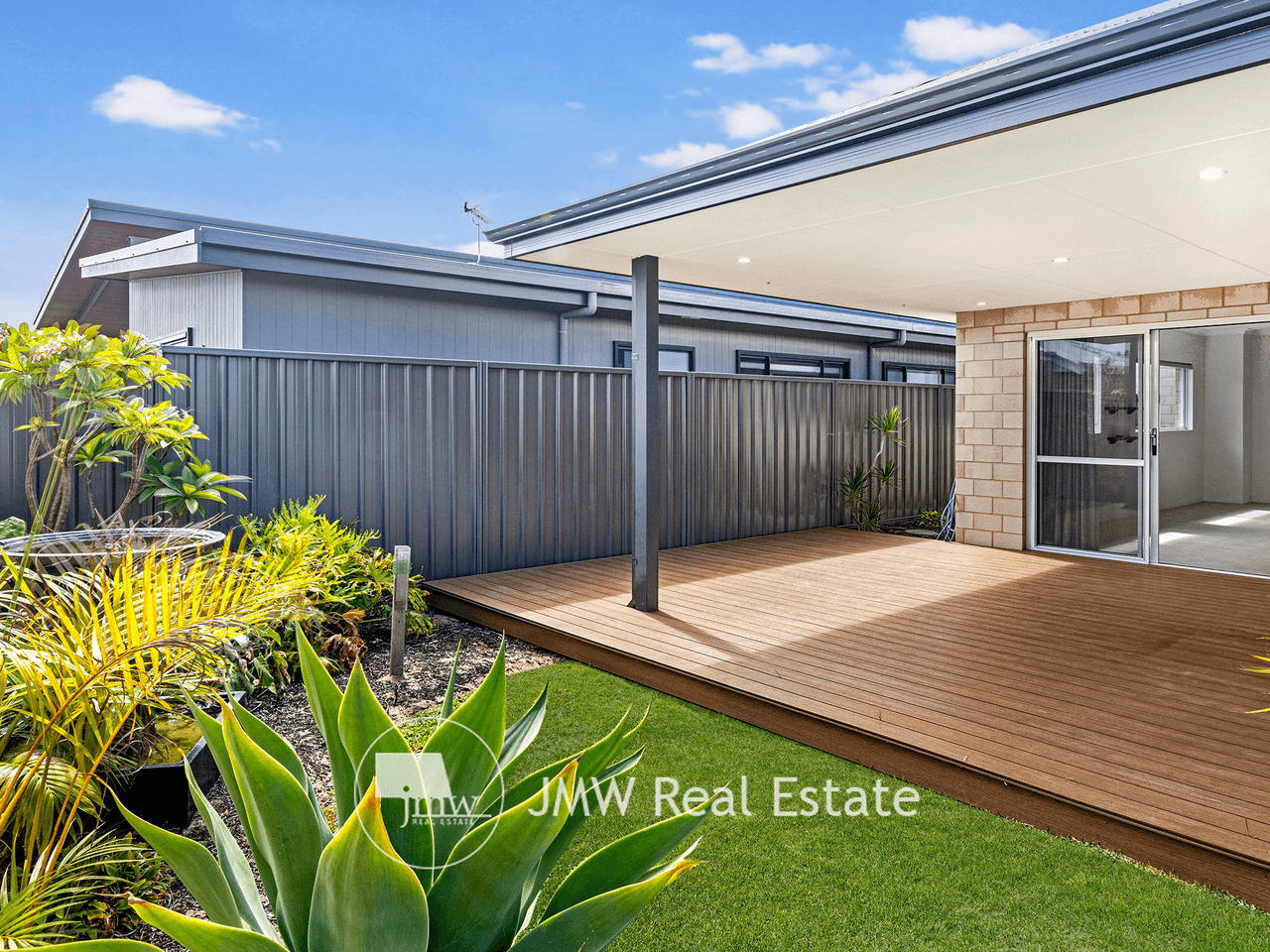 21 Fleetwood Loop, DUNSBOROUGH, WA 6281