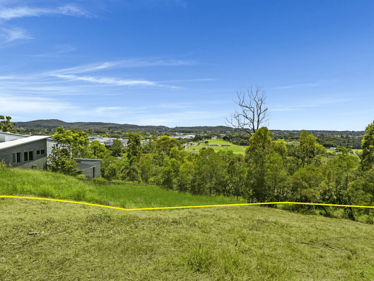 37 John Francis Drive, CARRARA, QLD 4211