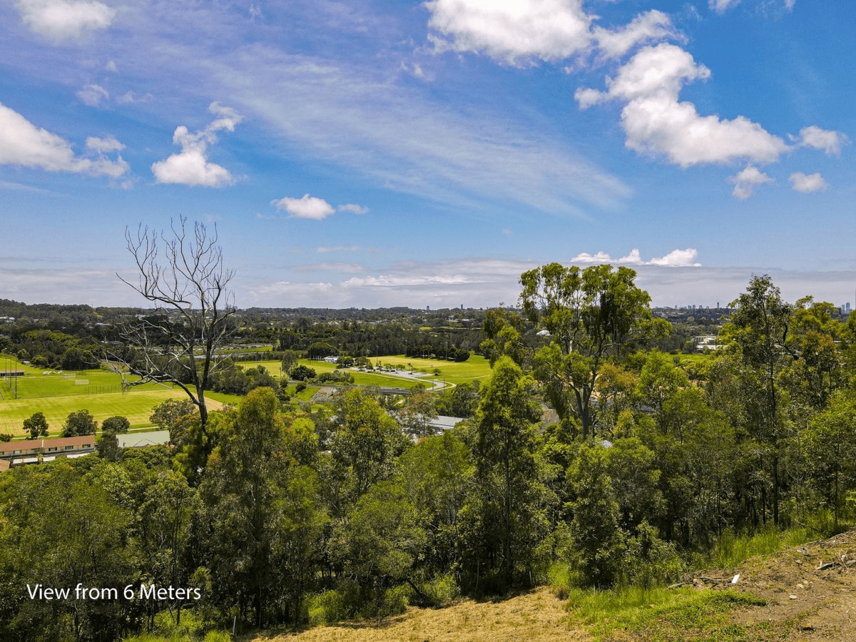 37 John Francis Drive, CARRARA, QLD 4211