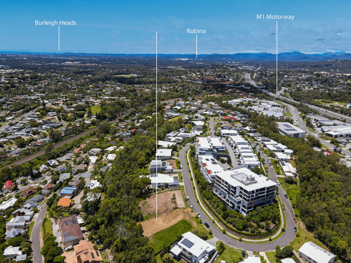 37 John Francis Drive, CARRARA, QLD 4211