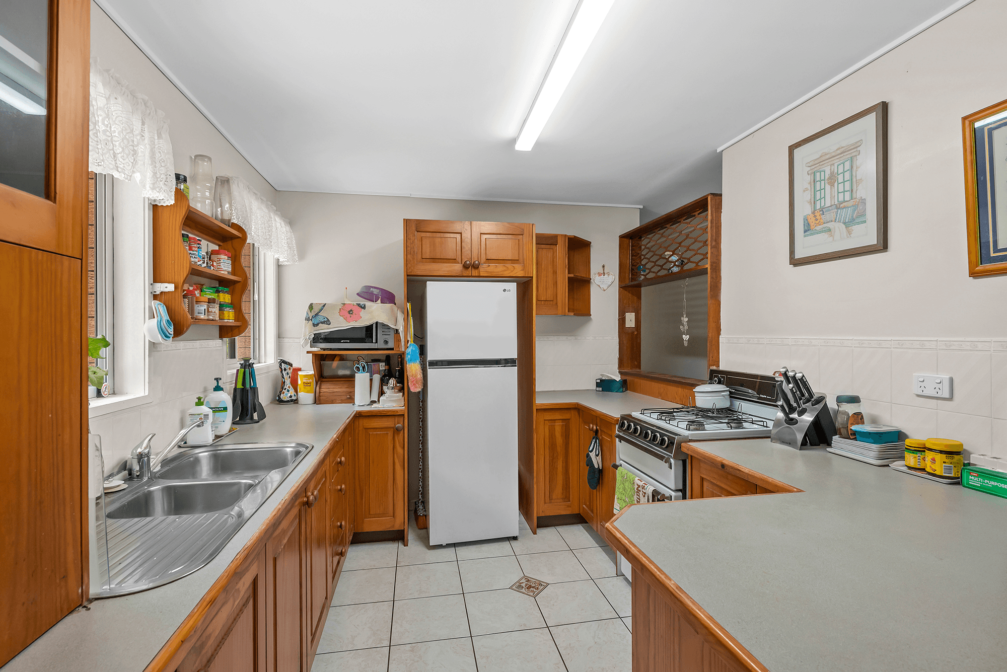 64 Minto Crescent, ARANA HILLS, QLD 4054