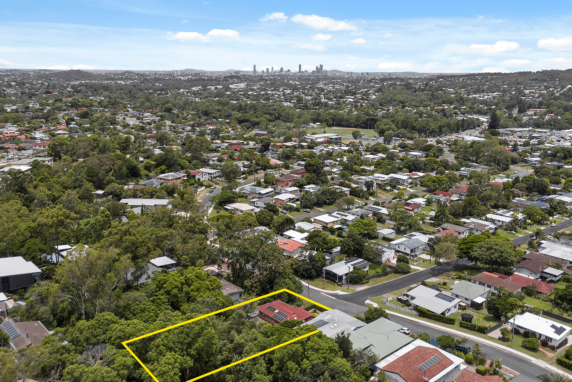 64 Minto Crescent, ARANA HILLS, QLD 4054