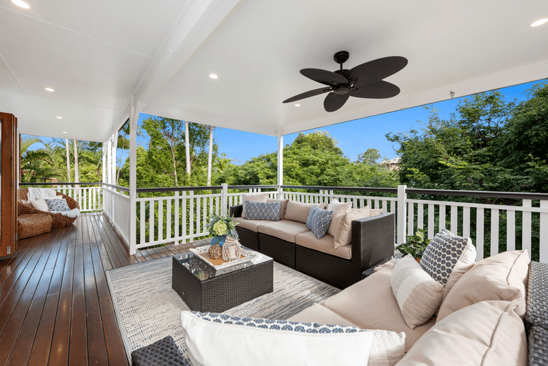 19 Fishermans Bend, BALMORAL, QLD 4171