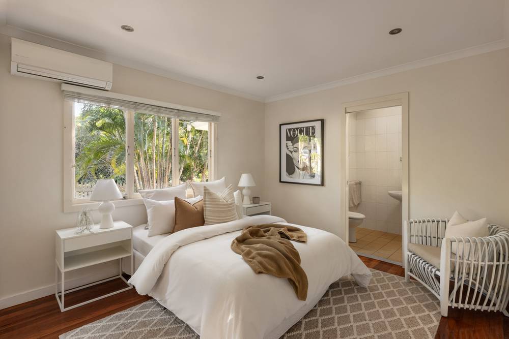 51 Park Street, Coorparoo, QLD 4151