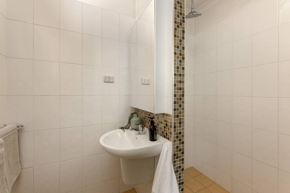 51 Park Street, Coorparoo, QLD 4151