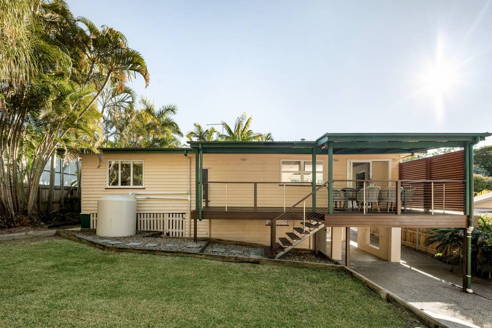 51 Park Street, Coorparoo, QLD 4151