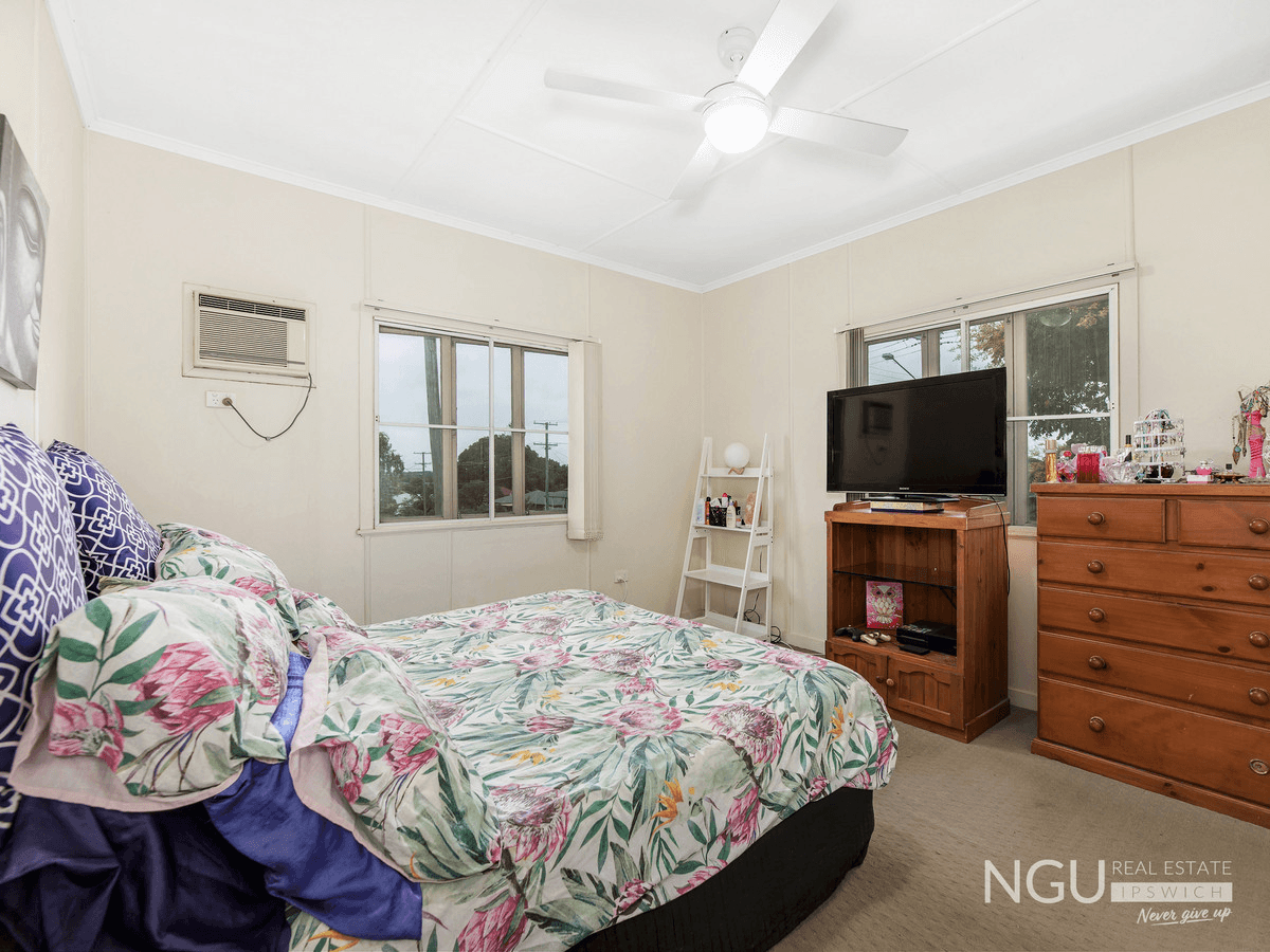 110 Whitehill Road, Eastern Heights, QLD 4305