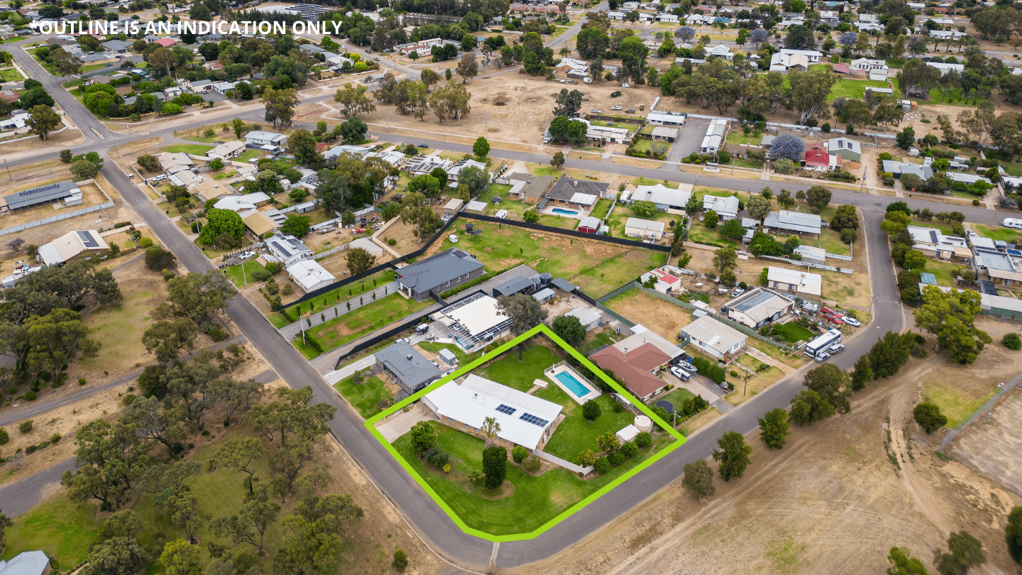 10 Brooks Crescent, DARLINGTON POINT, NSW 2706