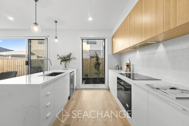 37 Oakland Street, MORNINGTON, VIC 3931