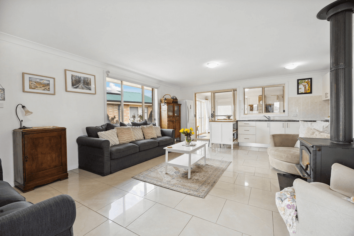 2/12 Roberson Street, Berridale, NSW 2628