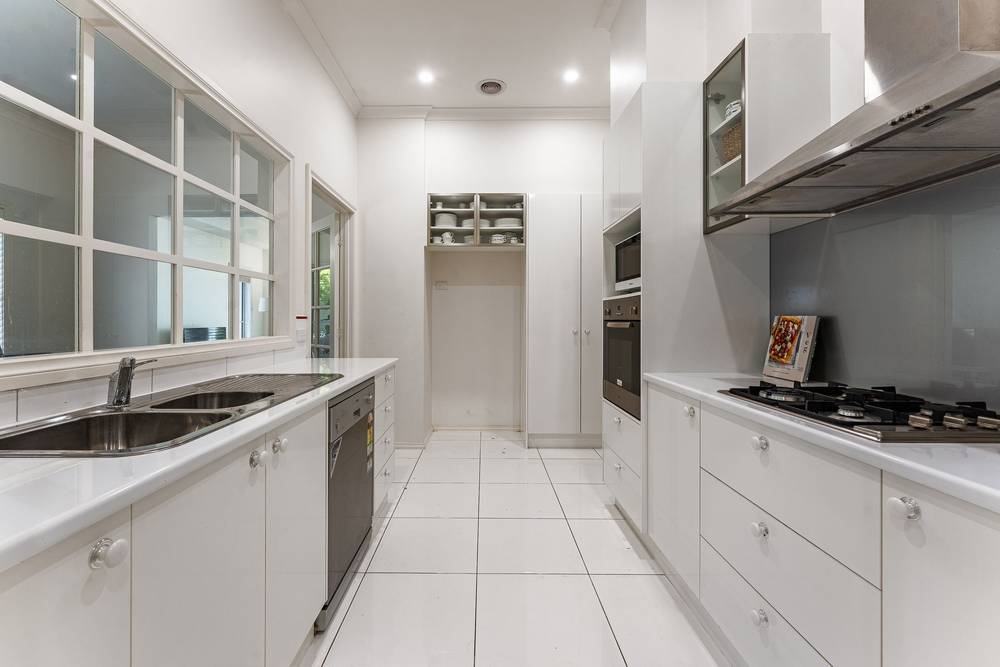 2A Lakewood Drive, Kennington, VIC 3550