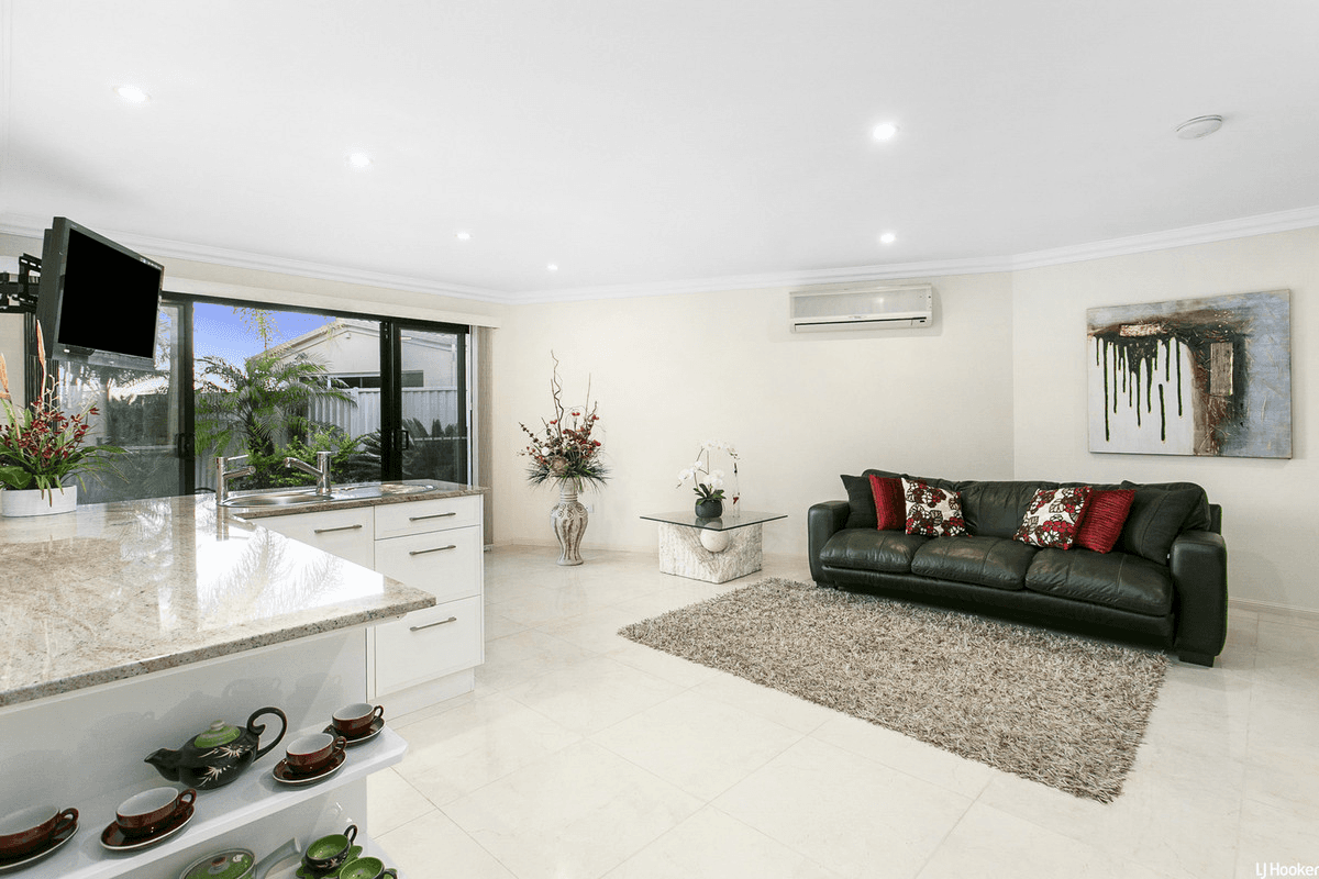 19 Defender Court, NEWPORT, QLD 4020