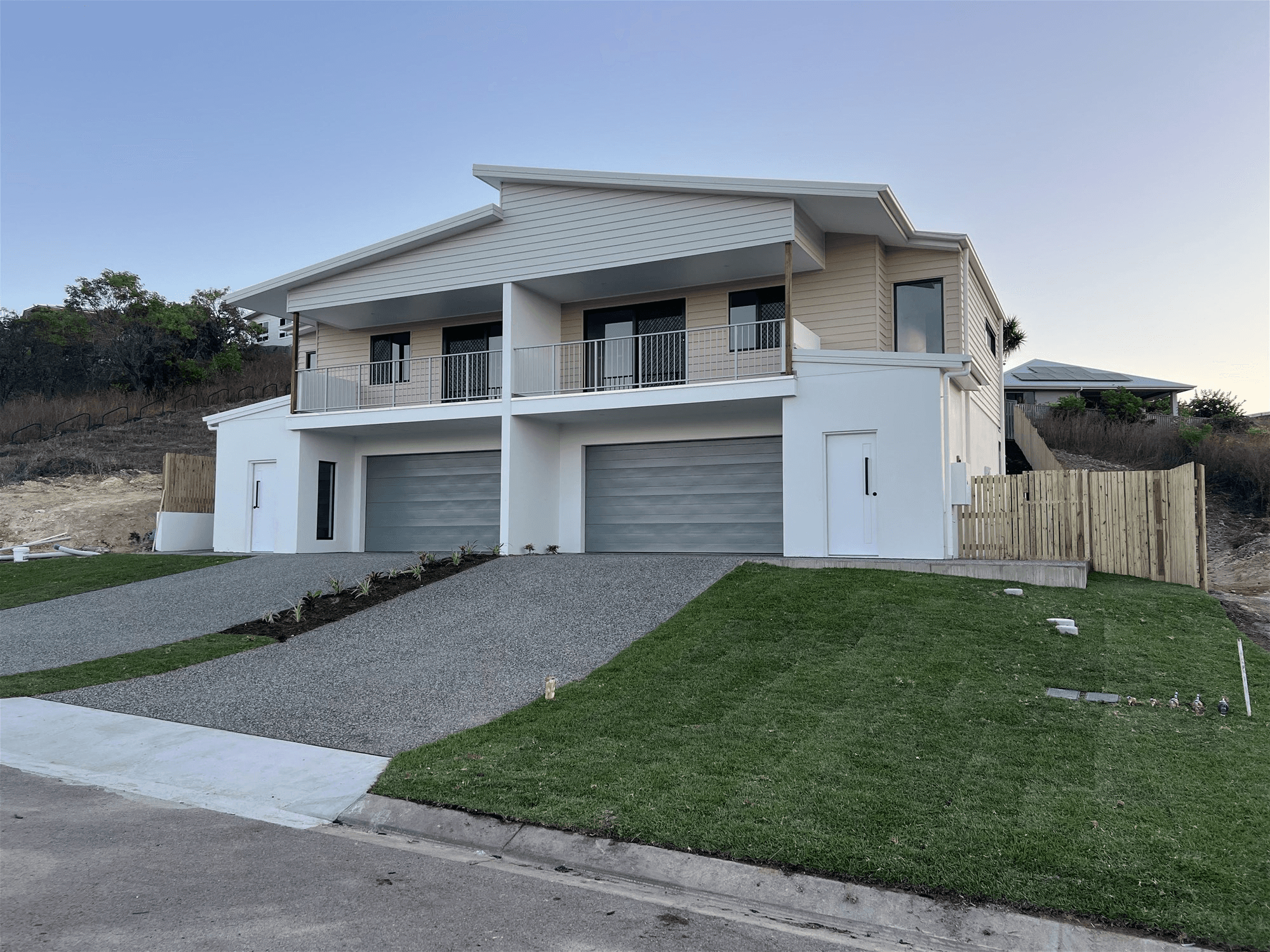 74 HILLOCK CRESCENT, BUSHLAND BEACH, QLD 4818