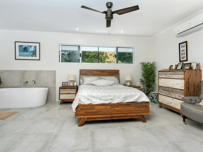 95 Upolu Esplanade, CLIFTON BEACH, QLD 4879