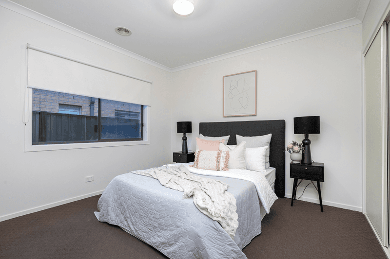 49 Pembroke Crescent, Derrimut, VIC 3026