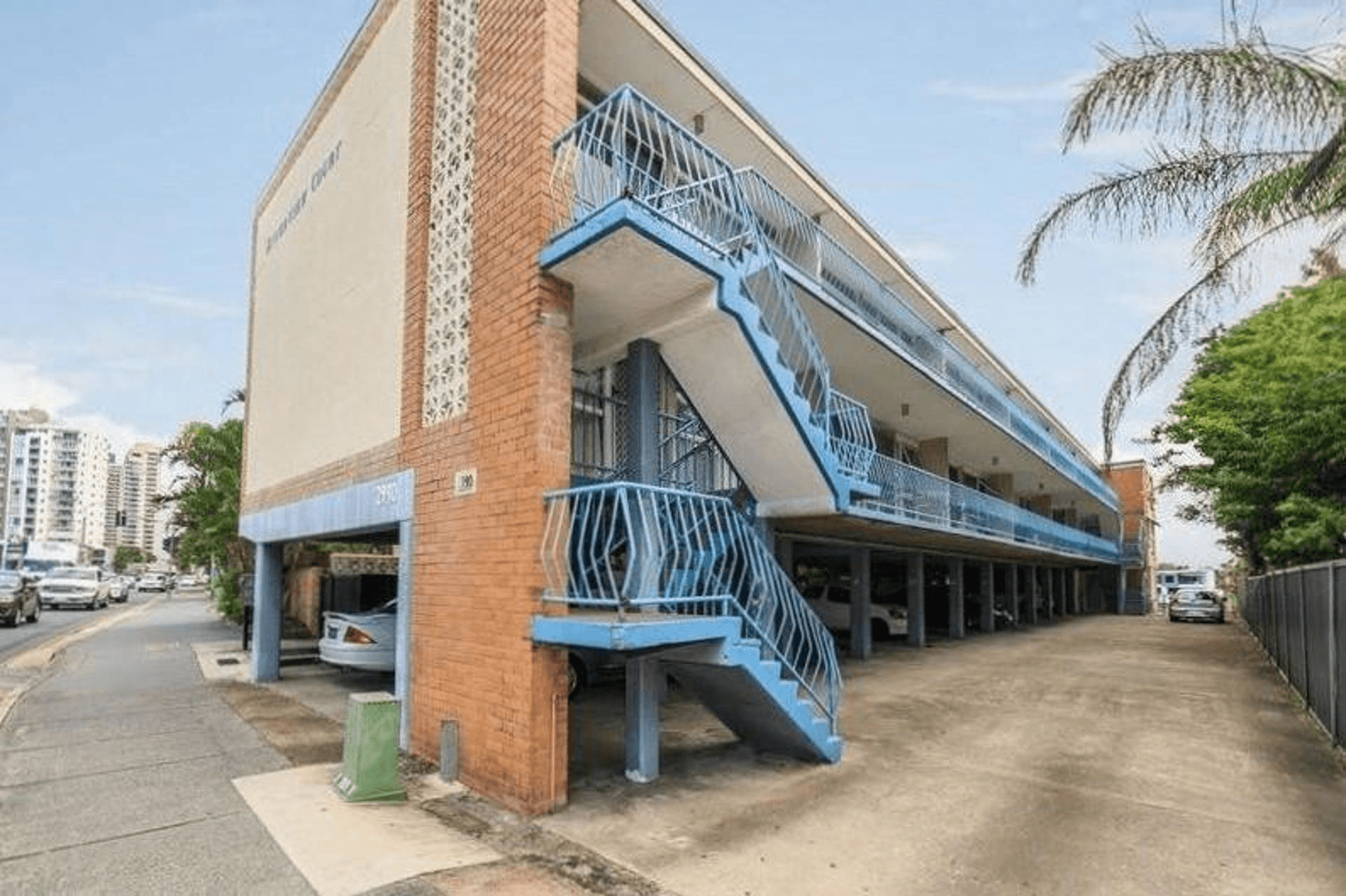 5/2930 Gold Coast Highway, Surfers Paradise, QLD 4217
