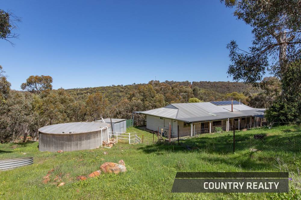 79 Horseshoe Road, TOODYAY, WA 6566