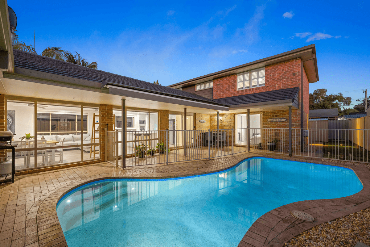 4 Boomerang Street, Lake Cathie, NSW 2445