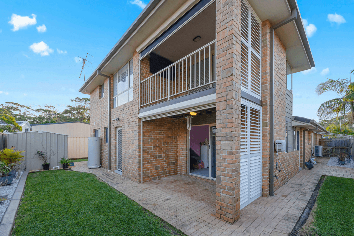 4 Boomerang Street, Lake Cathie, NSW 2445