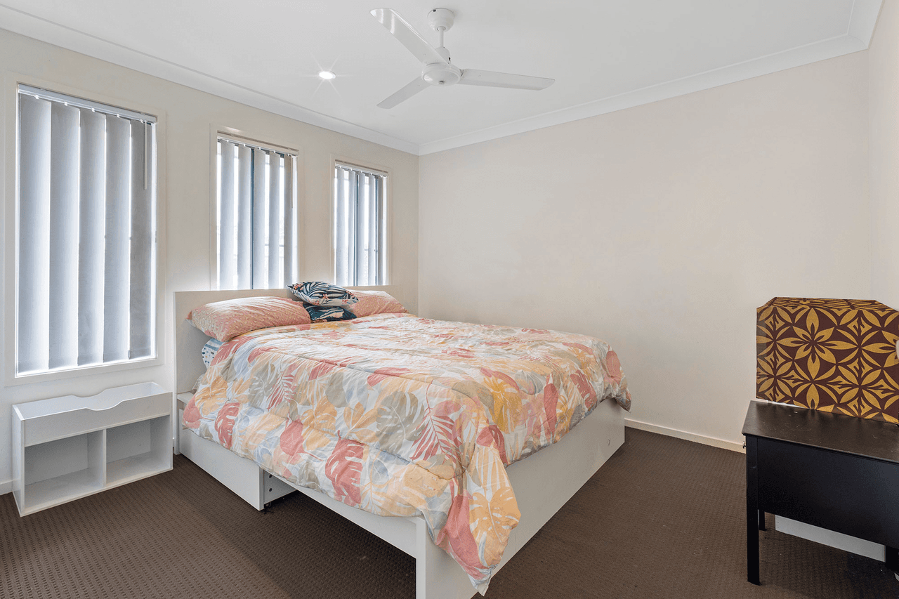 1 & 2/45 Pendragon Street, RACEVIEW, QLD 4305