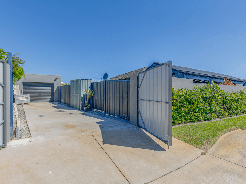 2 Antigua Place, Southern River, WA 6110