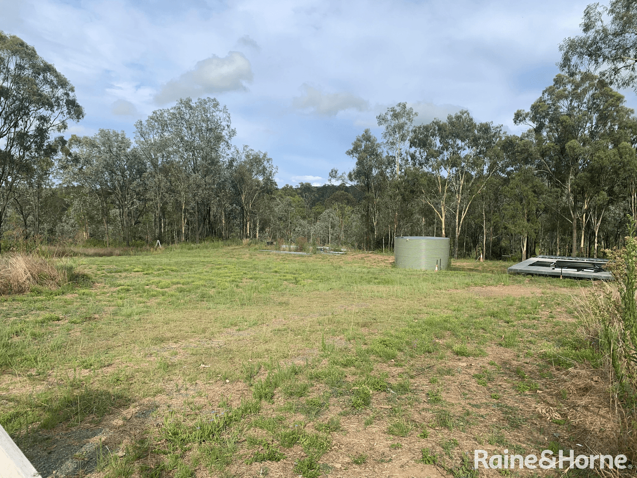 32 Diggings Road, SOUTH EAST NANANGO, QLD 4615