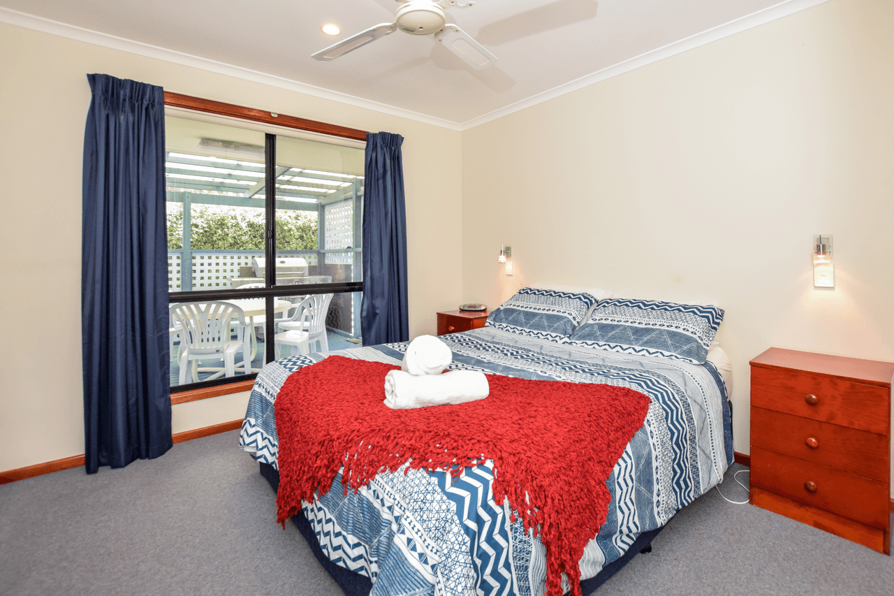 31 Hawthorn Avenue, Emu Bay, SA 5223