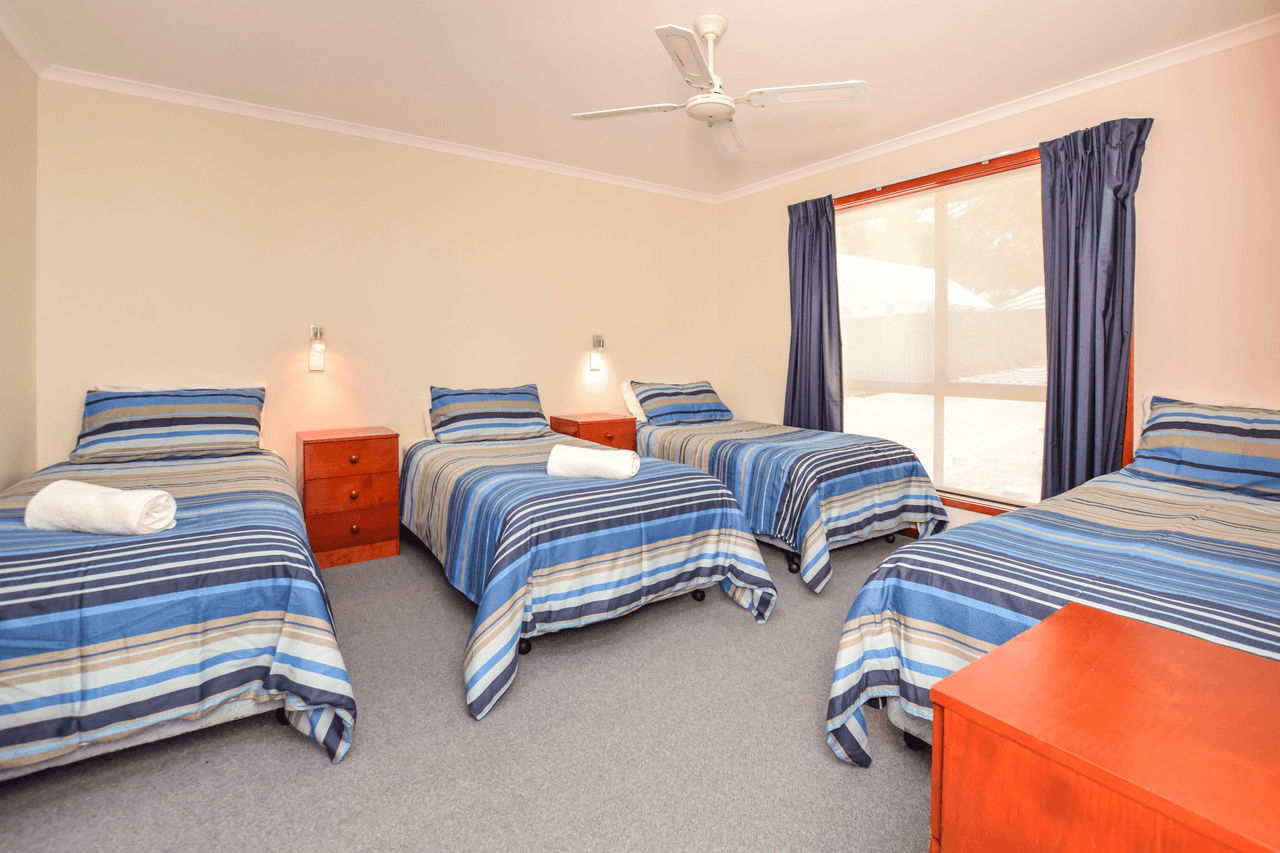 31 Hawthorn Avenue, Emu Bay, SA 5223