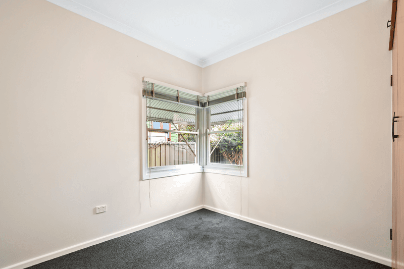 2B The Avenue, Maryville, NSW 2293