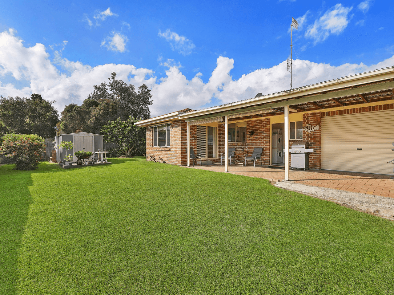 30 Scenic Circle, BUDGEWOI, NSW 2262