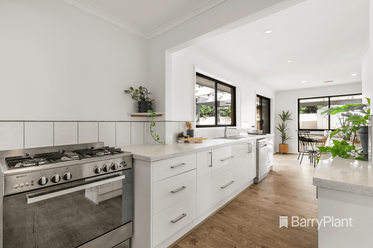 16 Grandview Grove, Baxter, VIC 3911