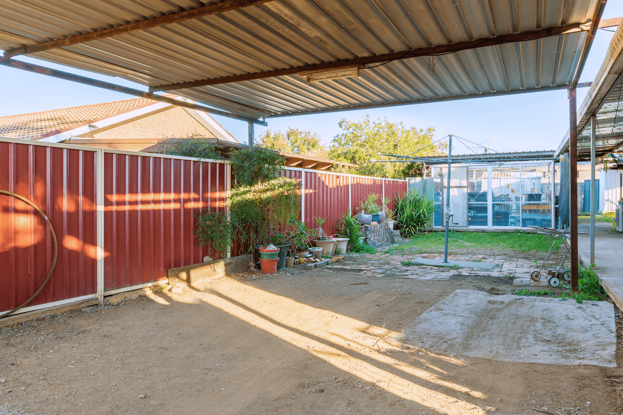 2 Banks Street, Tamworth, NSW 2340