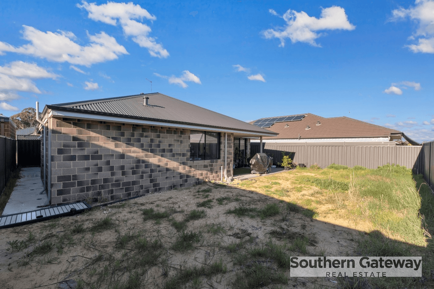 13 Barossa Street, WELLARD, WA 6170