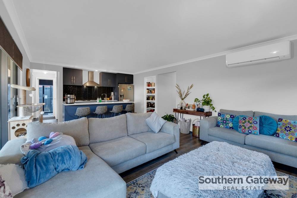 13 Barossa Street, WELLARD, WA 6170
