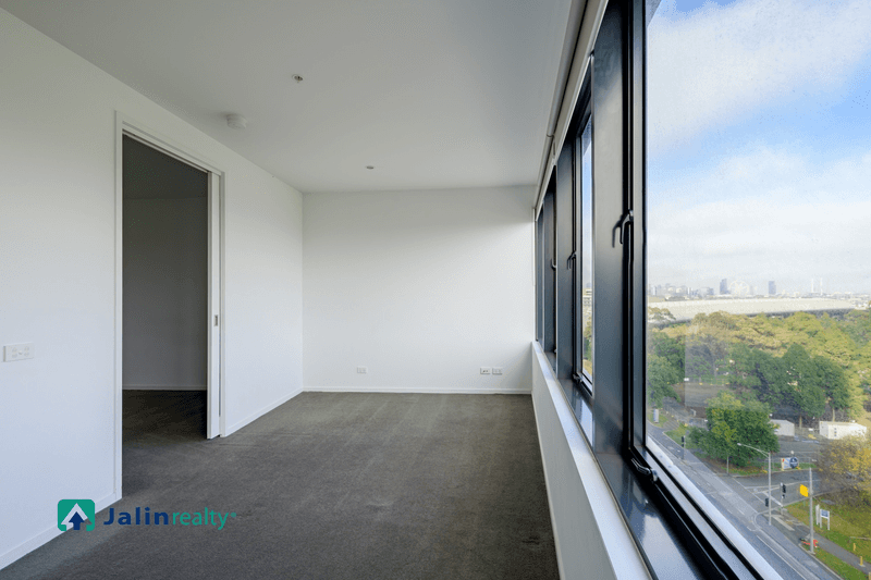 870/18 Mt Alexander Road, Travancore, VIC 3032